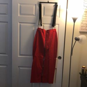 BRAND NEW Fashionnova skirt w/ straps